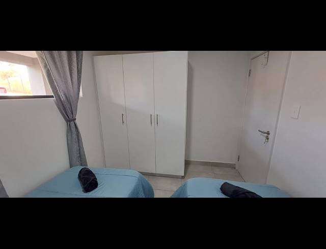 2 BEDROOM APARTMENT RENTED IN HAYFIELDS